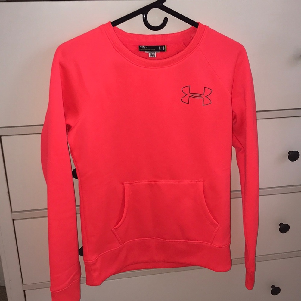 Under Armour pullover